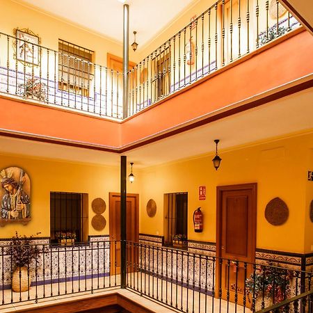 Pension Macarena Sevilla Dış mekan fotoğraf