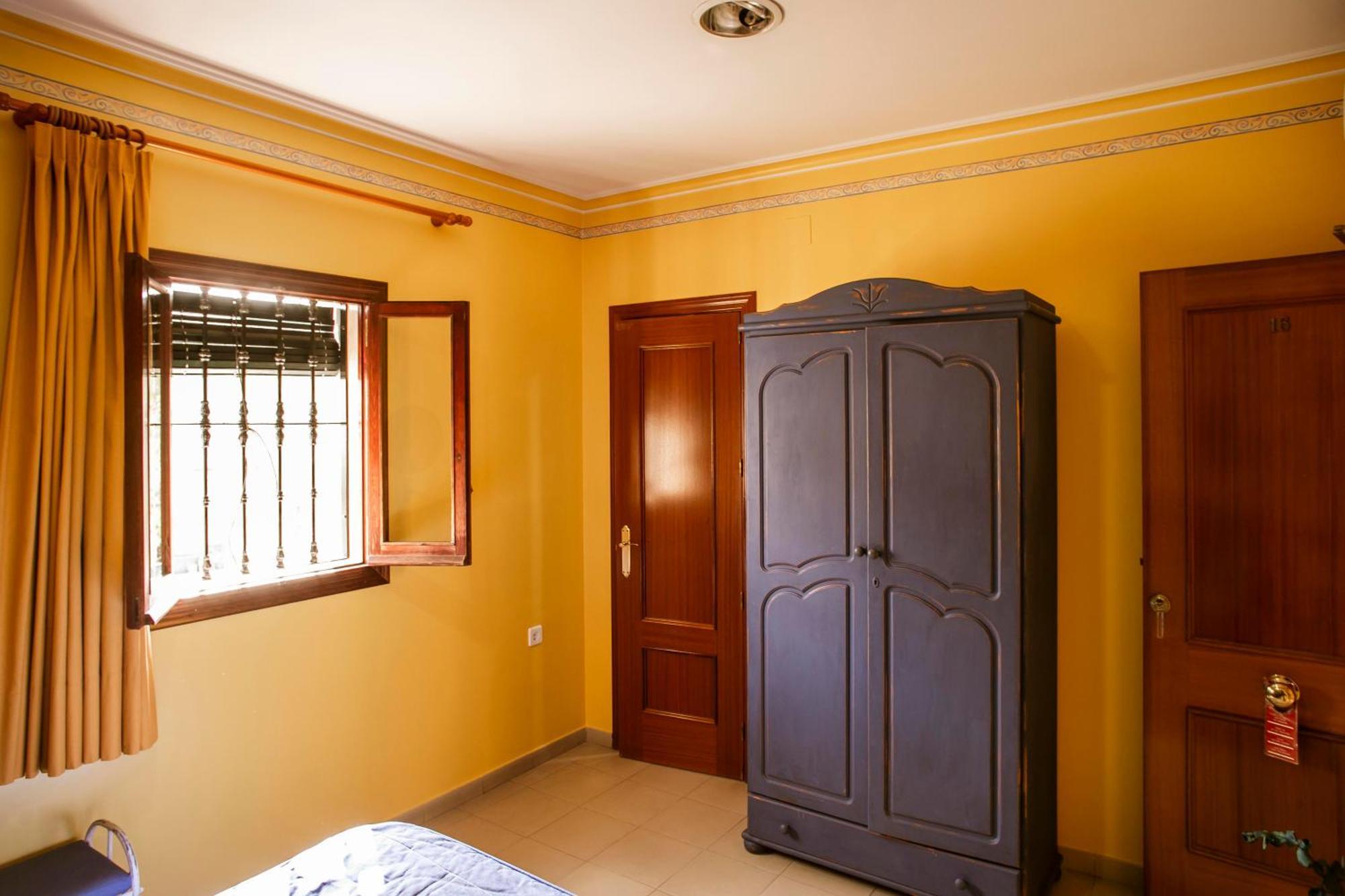 Pension Macarena Sevilla Dış mekan fotoğraf